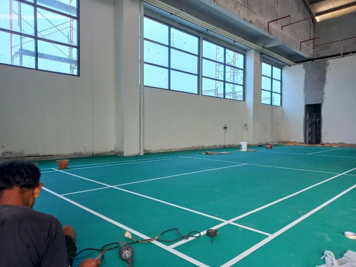 kontraktor lapangan bulutangkis terpercaya