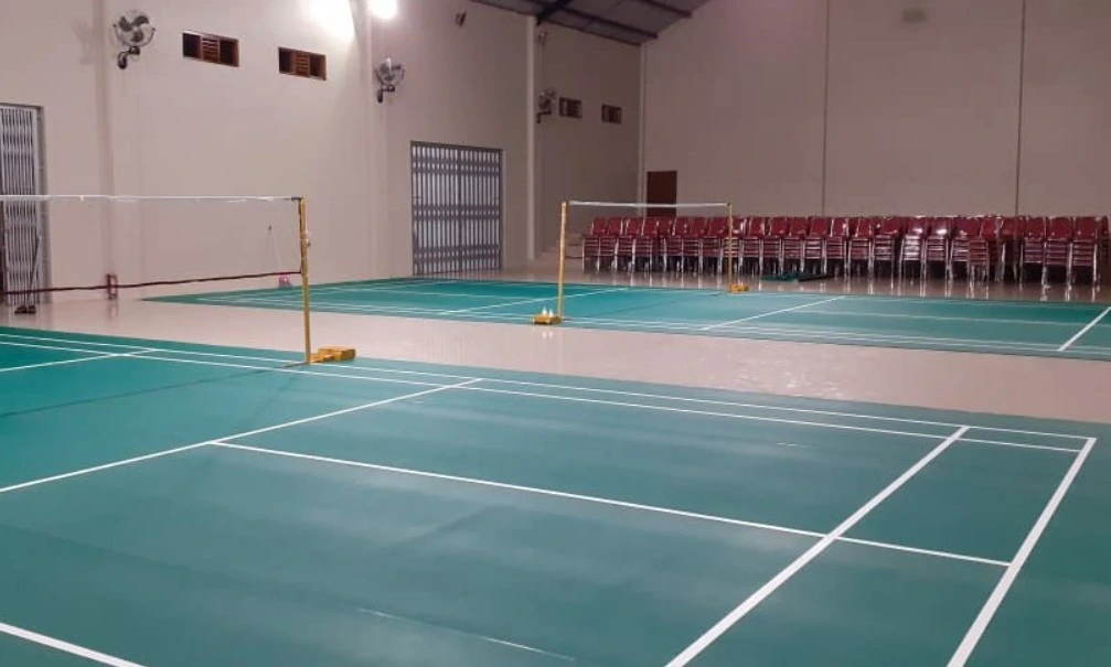 spesifikasi karpet lapangan bulutangkis